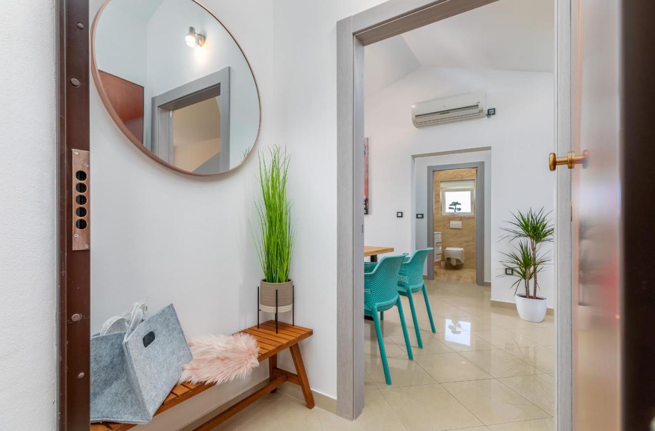 Apartment Vito With Sea View 法扎纳 外观 照片